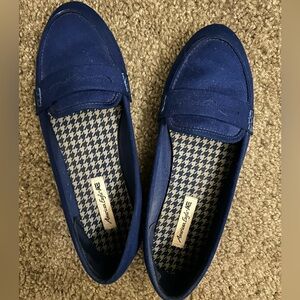 American Eagle Outfitters Blue Houndstooth Flats